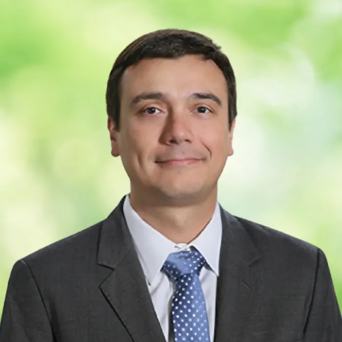 Faculty Miguel Angel Minutti Meza - Miami Herbert Business School Miguel Angel Minutti Meza